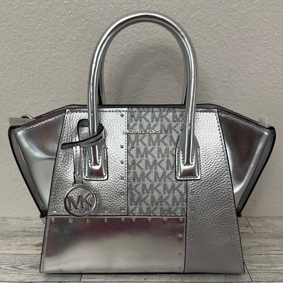 Michael Kors Avril Small Silver Satchel NWT - Picture 1 of 16